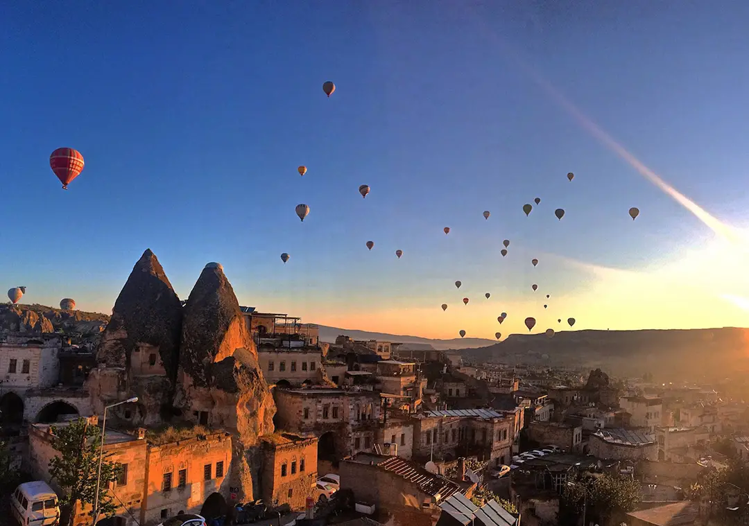 Kapadokya Turu 2 Gece Konaklamalı İzmir Afyon Çıkışlı Yılbaşı Özel