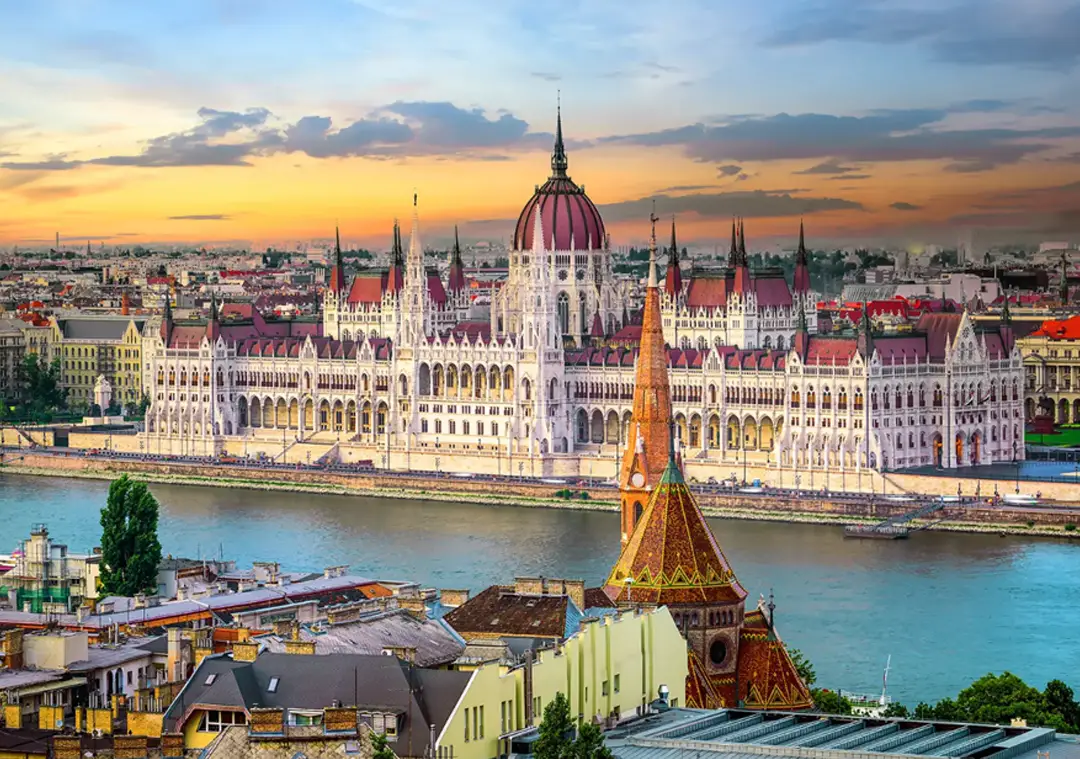 İzmir Çıkışlı Direk Uçuş İle Sezon Boyunca Orta Avrupa Turu